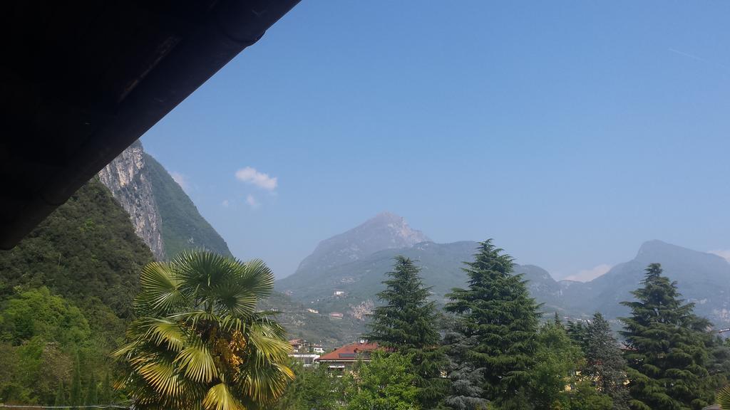 Residence Mezzosole Riva del Garda Eksteriør billede