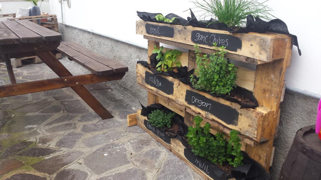 Residence Mezzosole Riva del Garda Eksteriør billede
