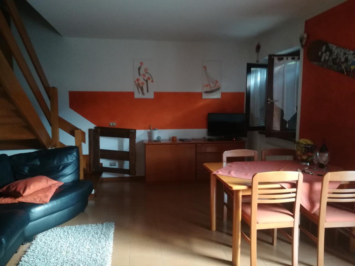Residence Mezzosole Riva del Garda Eksteriør billede
